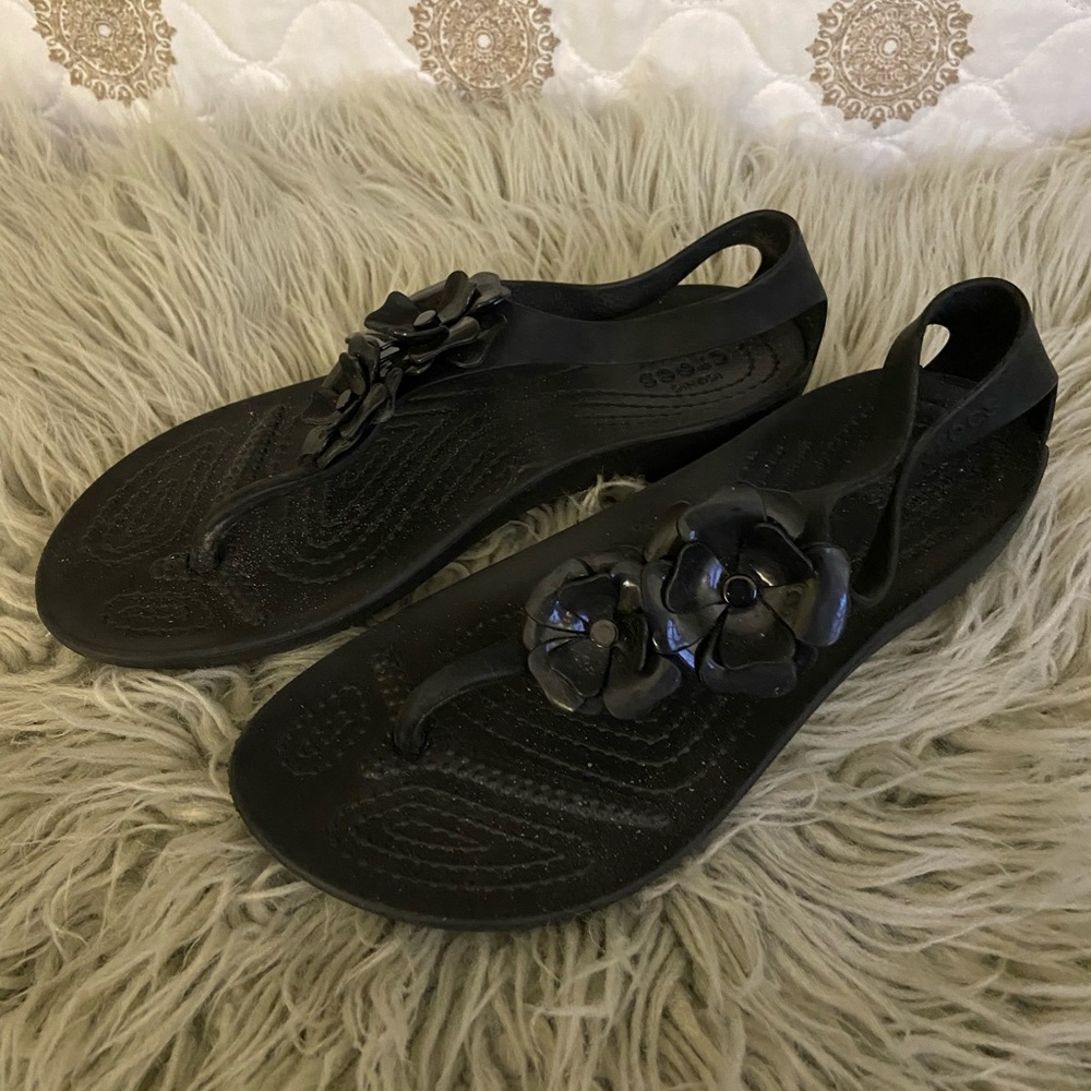 Crocs Sexy Black Strap Sandals Size 6